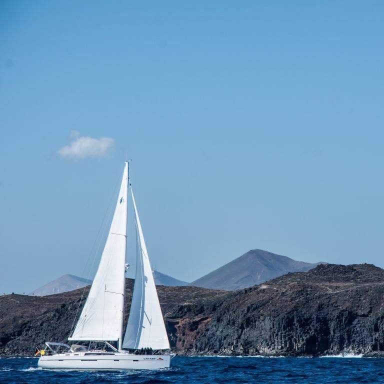 lanzarote segelyacht charter